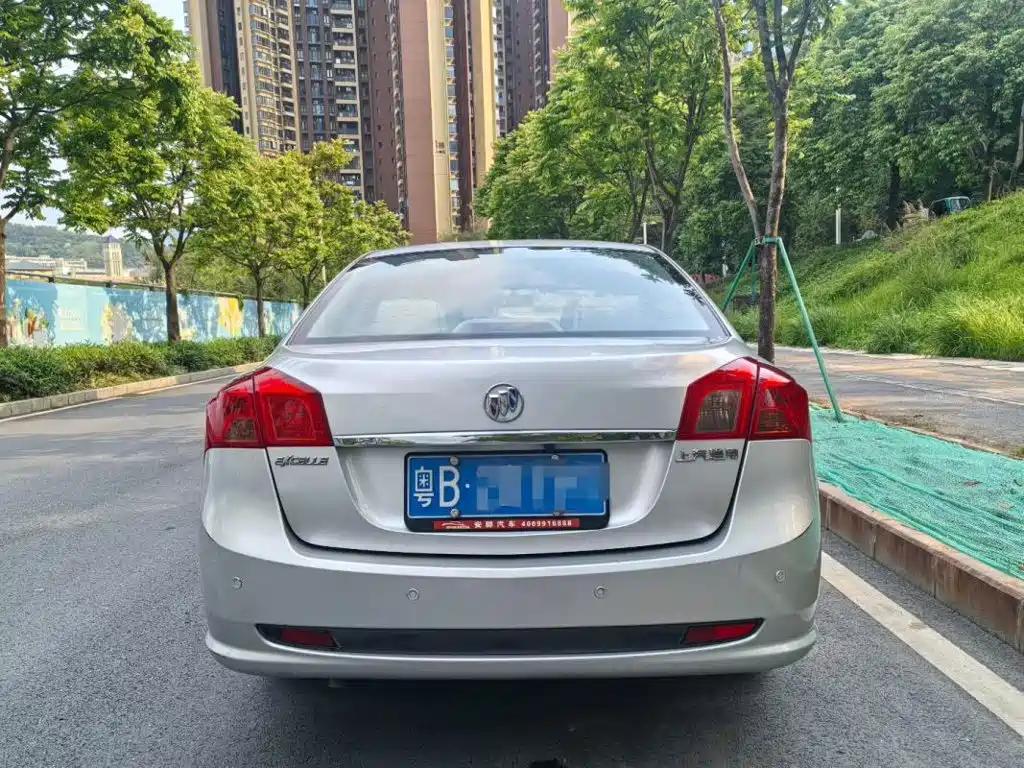 Buick Excelle — миниатюра 8