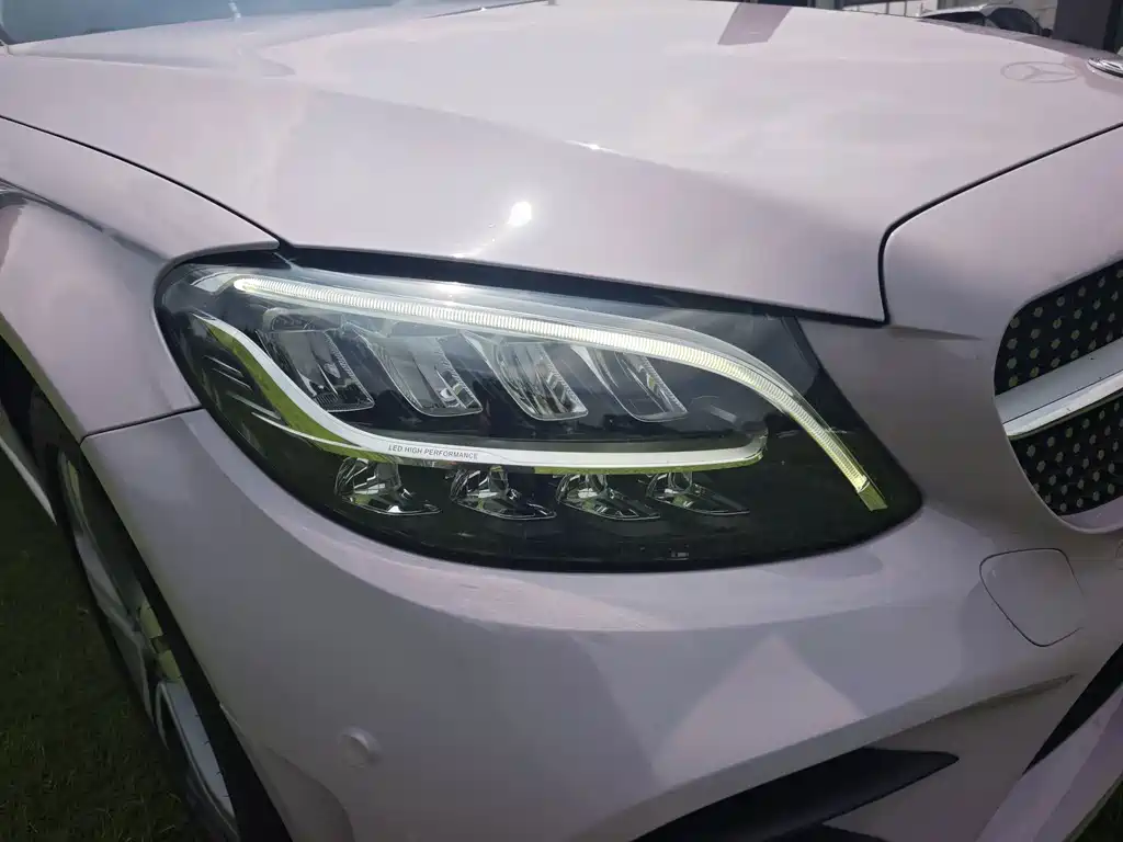 Mercedes-Benz C-Class — миниатюра 8