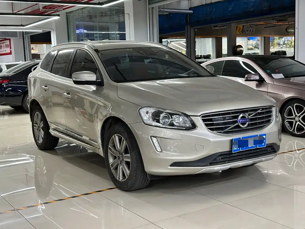 Volvo XC60 — миниатюра 3