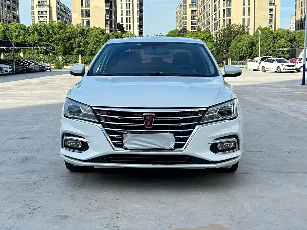 Roewe i5 2020 1.5L AT 4G Smart Drive