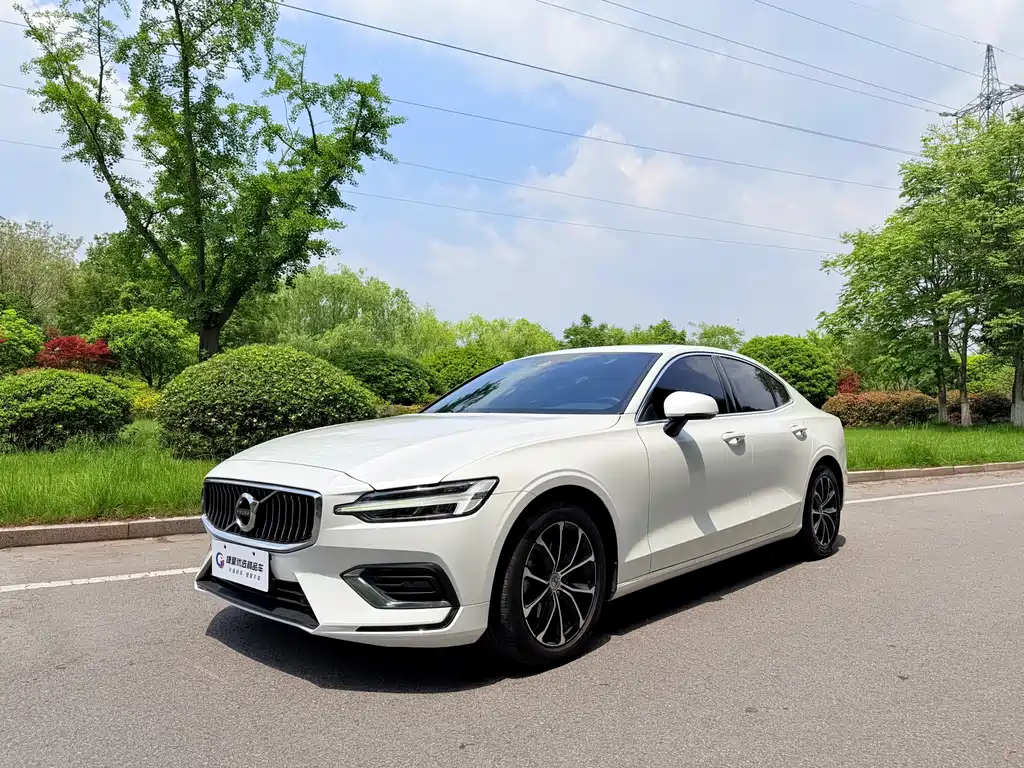 Volvo S60 2020