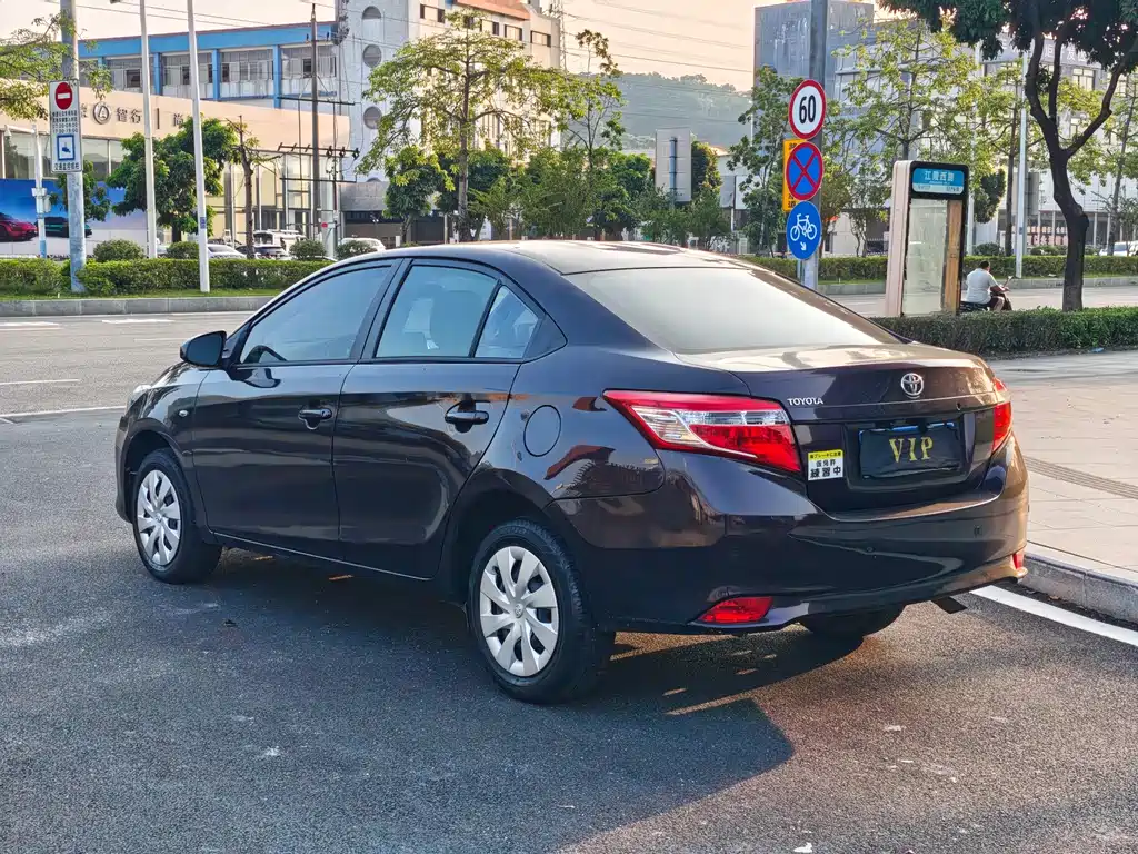 Toyota Vios — миниатюра 15