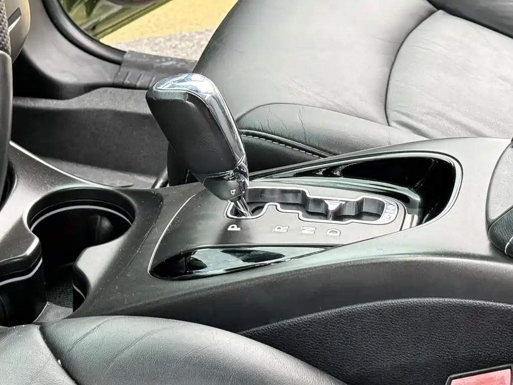 Dodge Journey — миниатюра 14