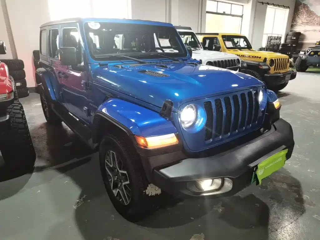 Jeep Wrangler PHEV — миниатюра 4