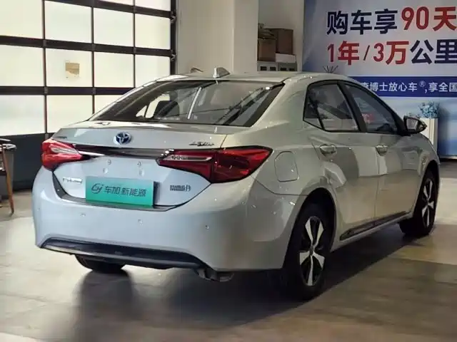 Toyota Levin Twin Engine E+ — миниатюра 7