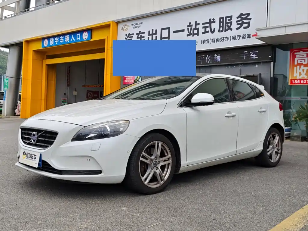 Volvo V40 2013