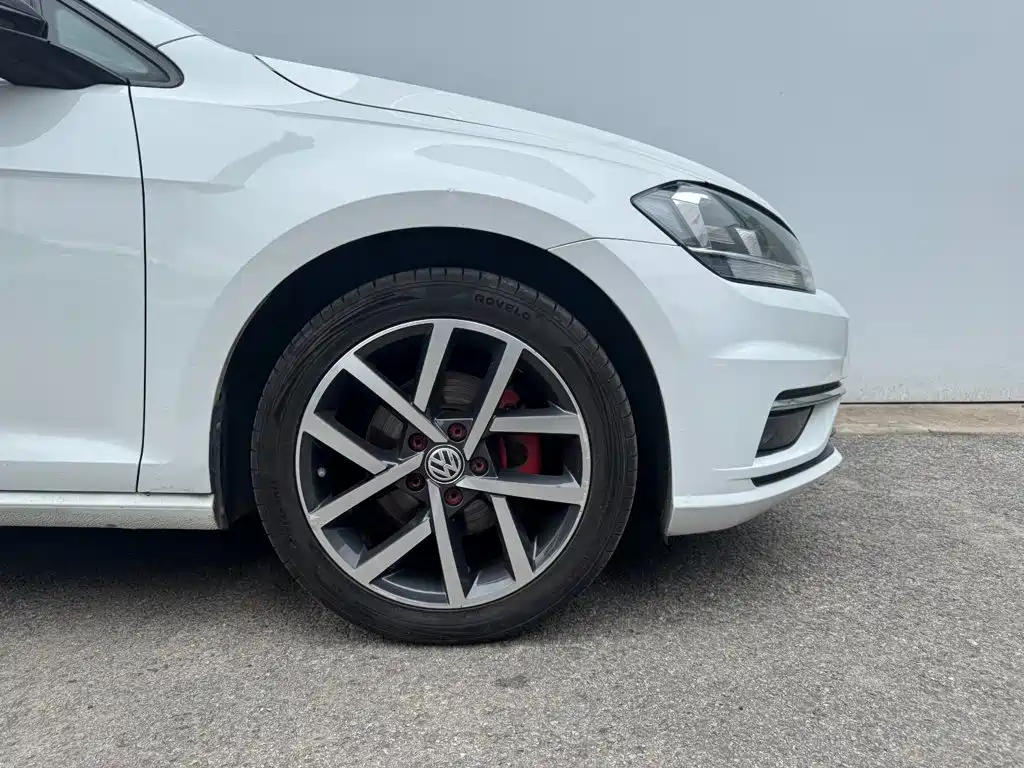 Volkswagen Golf — миниатюра 4