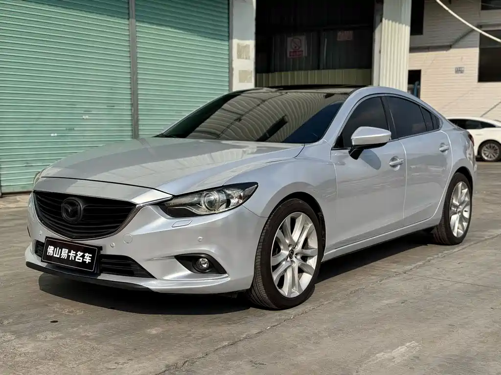 Mazda Atenza 2015