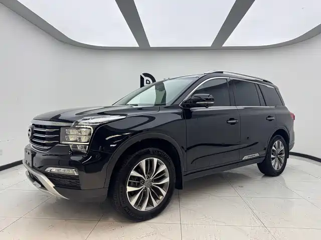 2017 GAC Trumpchi GS8