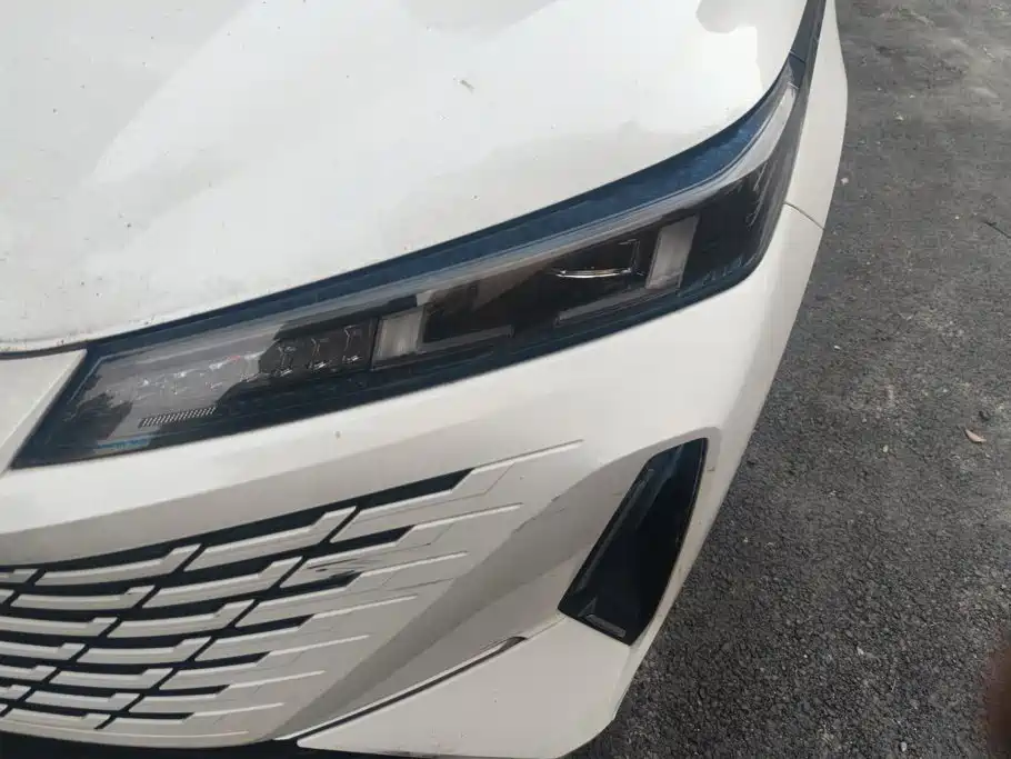 Changan Yida — миниатюра 5