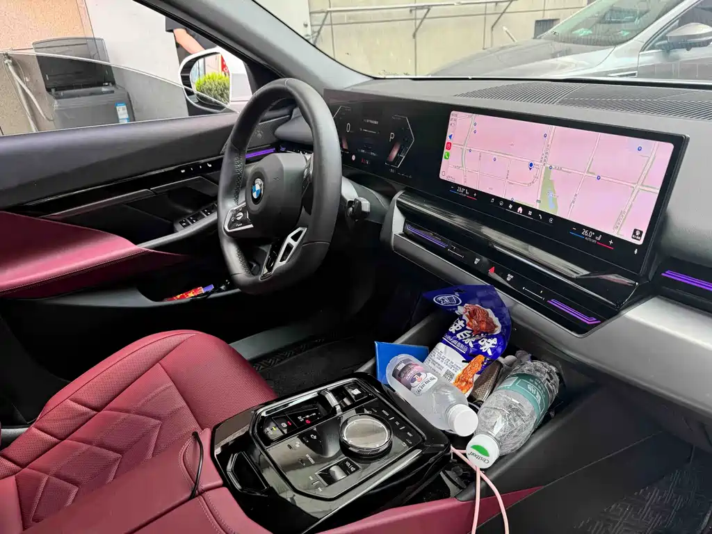 BMW 5 Series — миниатюра 4