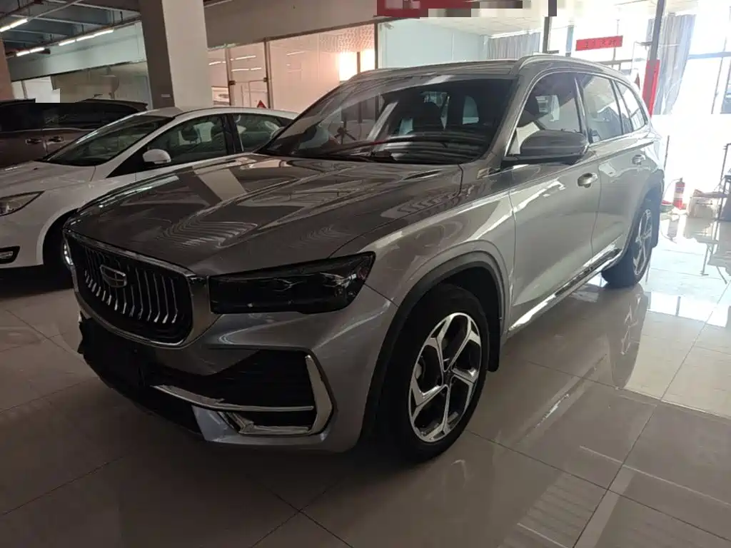 Geely Xingyue L — миниатюра 2