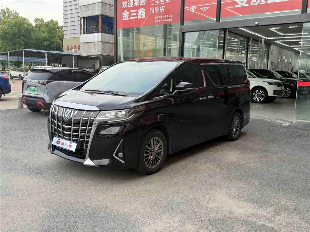 Toyota Alphard 2023