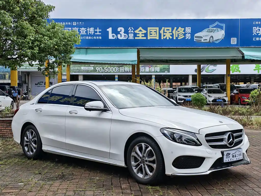 Mercedes-Benz C-Class — миниатюра 3