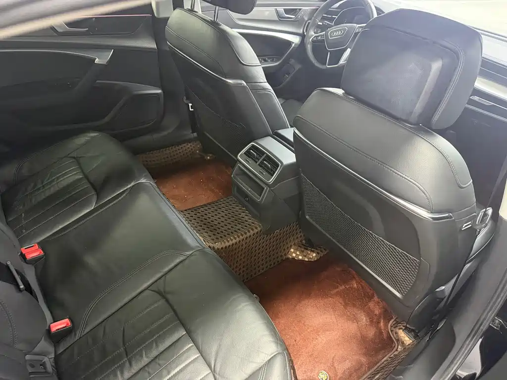 Audi A6L — миниатюра 13
