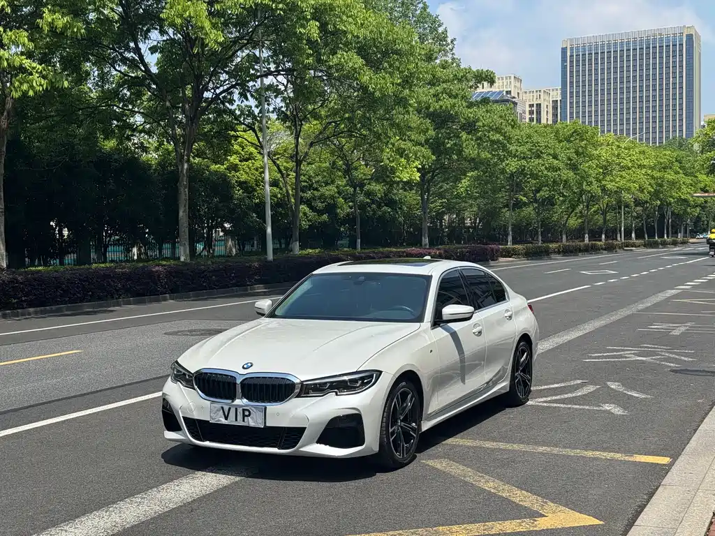 BMW 3 Series 2022