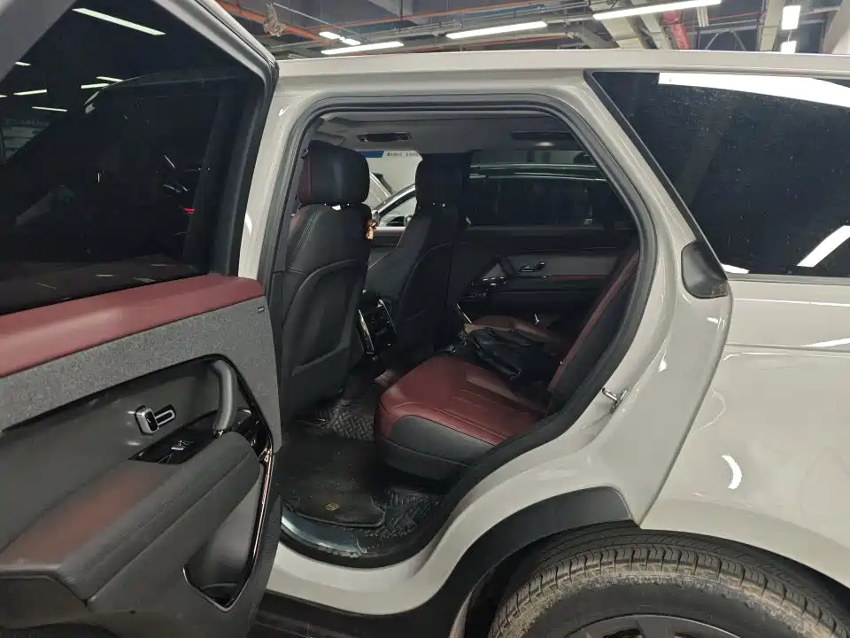 Land Rover Sport — миниатюра 6