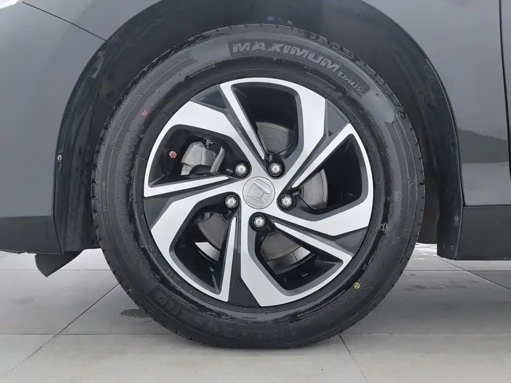 Honda Accord — миниатюра 17