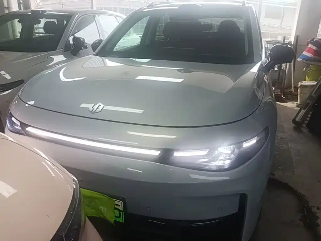 Leapmotor Leapmotor C16 — миниатюра 3