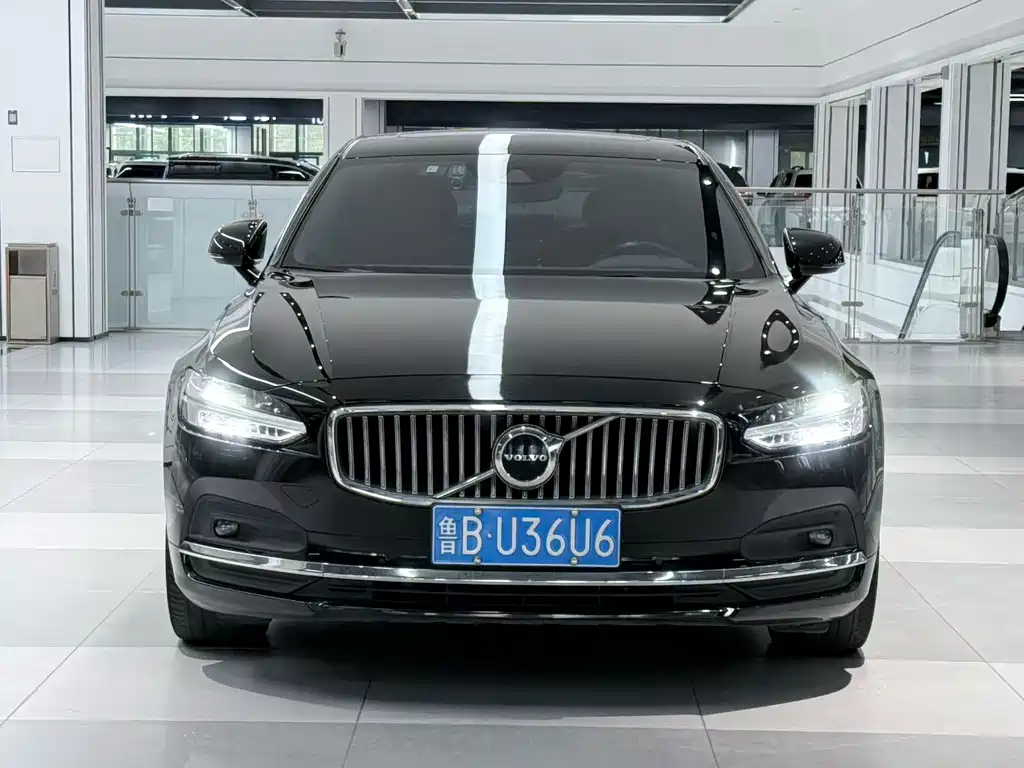 Volvo S90 2021 B5 Luxury