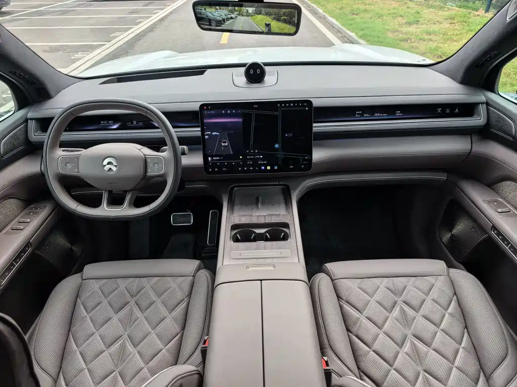 NIO ES8 — миниатюра 5