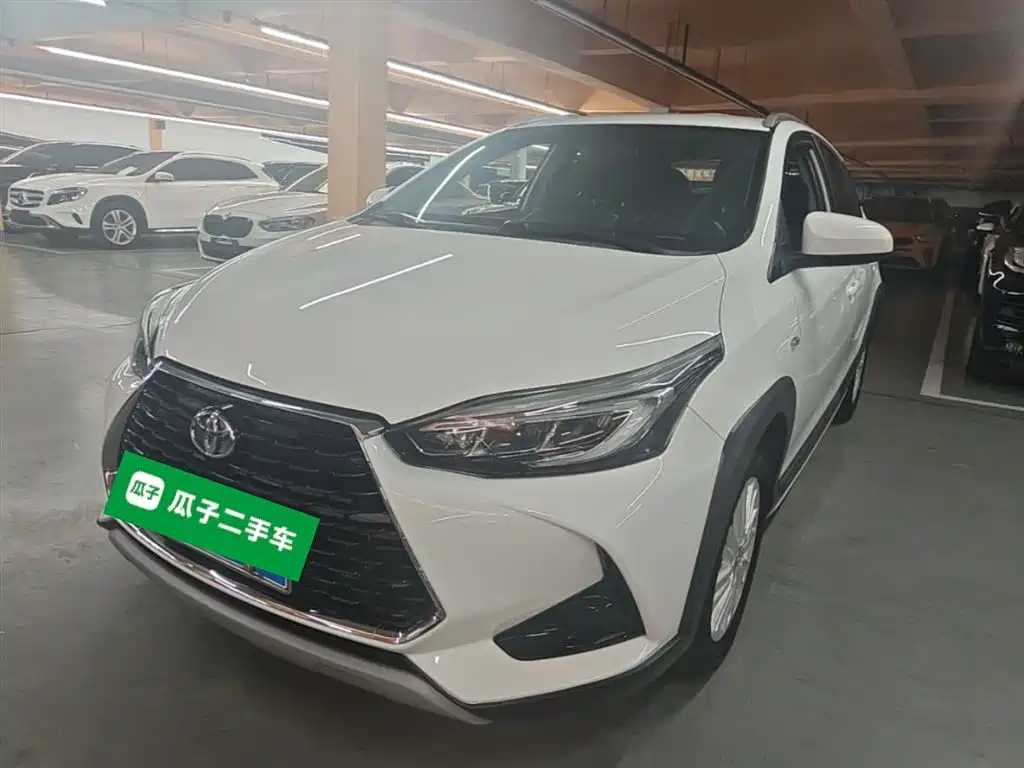 Toyota Yaris L 2021