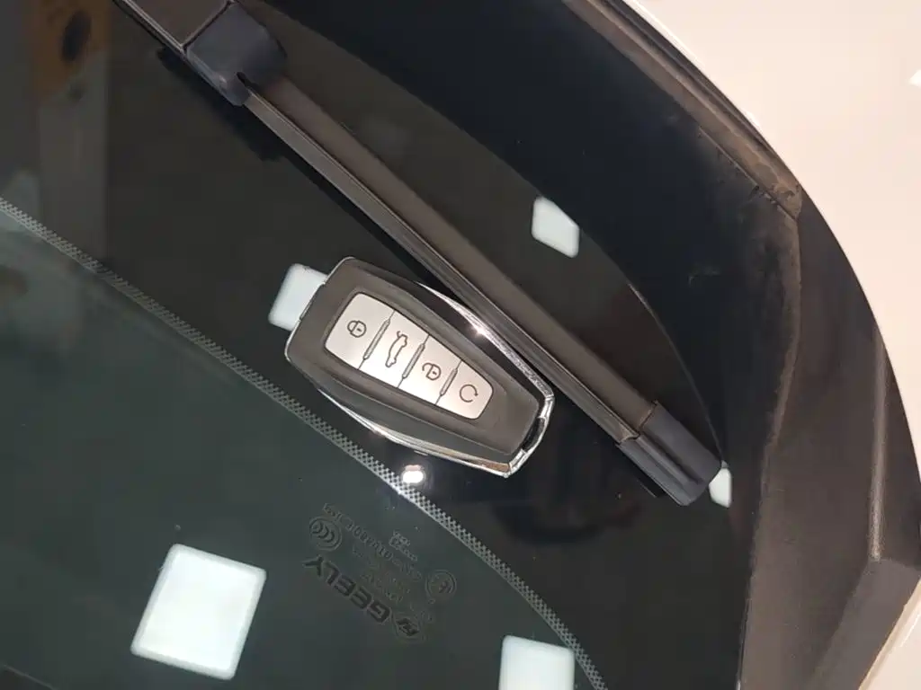 Geely Boyue — миниатюра 9