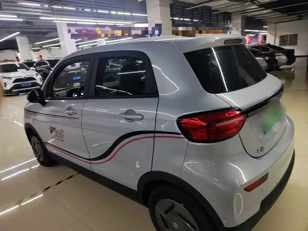 Leapmotor Leapmotor T03 — миниатюра 5