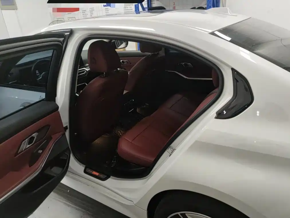 BMW i3 — миниатюра 8