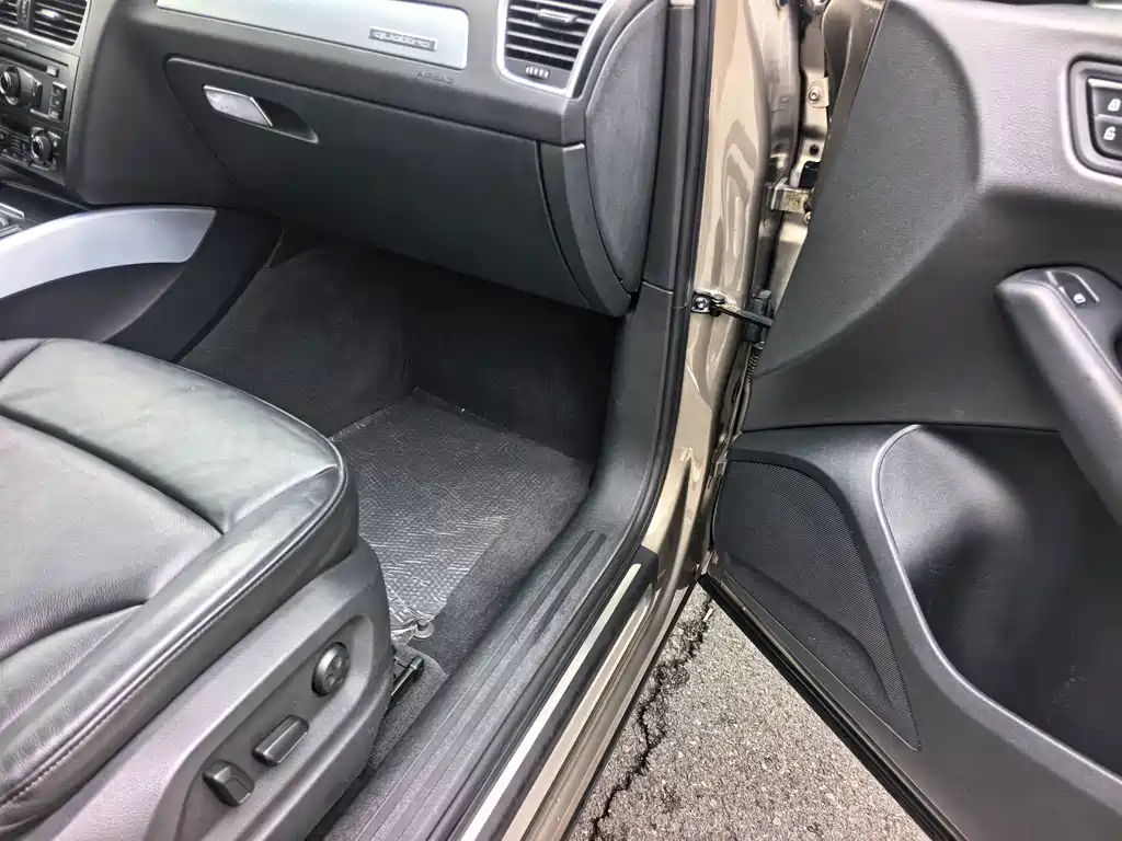 Audi Q5 — миниатюра 11
