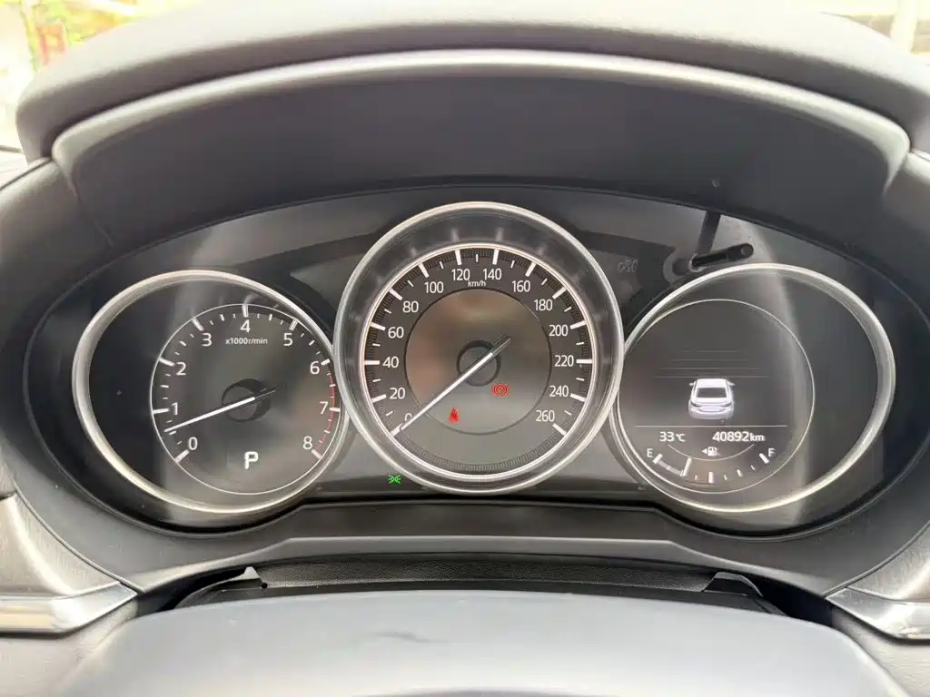 Mazda Atenza — миниатюра 5