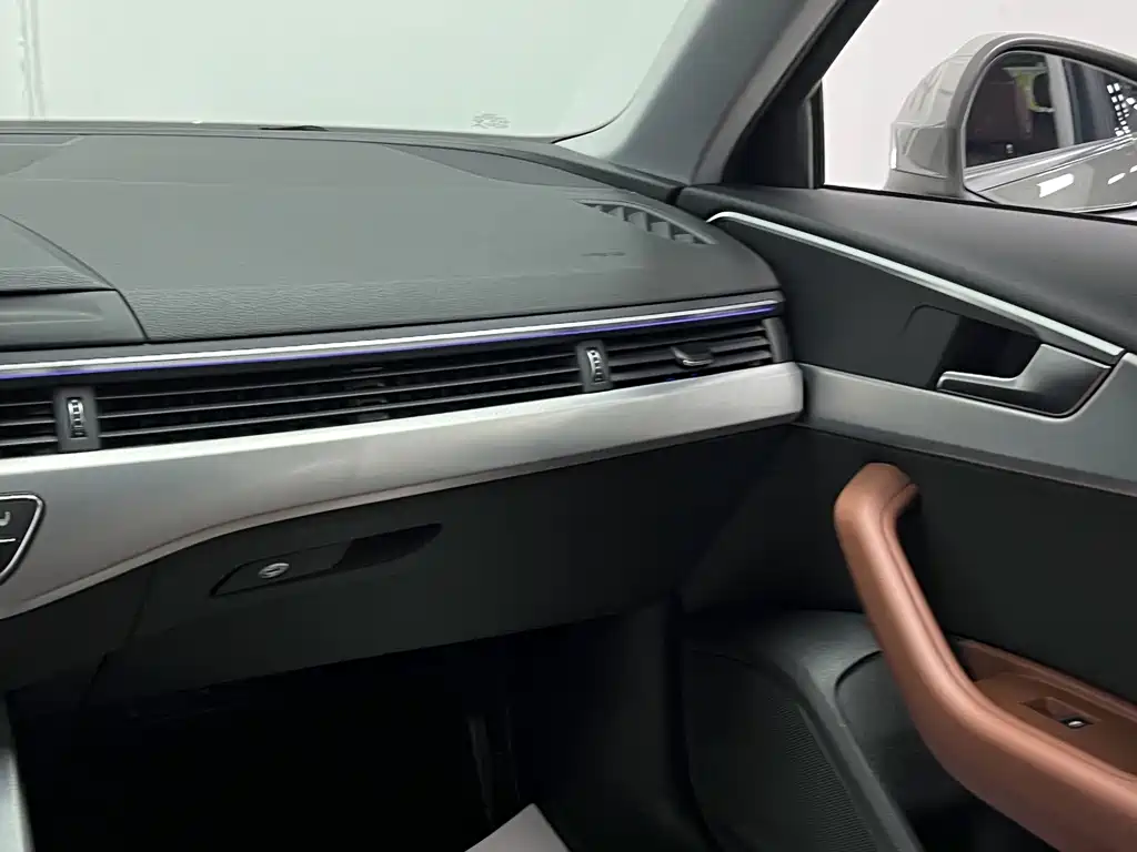 Audi A4 (Import) — миниатюра 24
