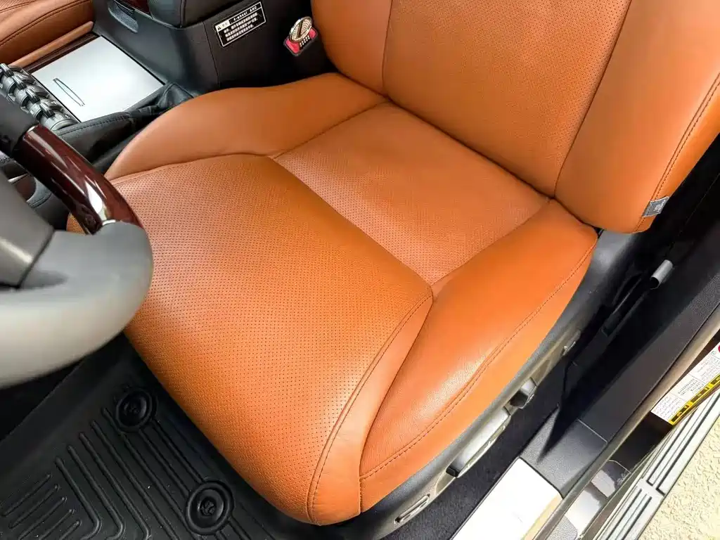 Lexus LX — миниатюра 6