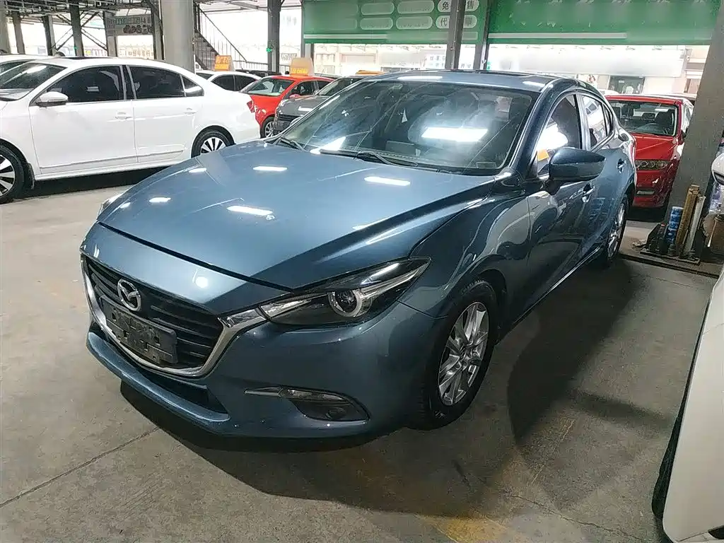 Mazda 3 Axela 2018