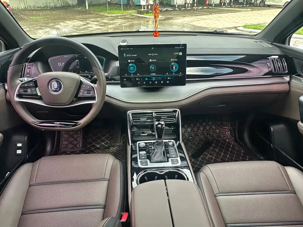 BYD Tang — миниатюра 10