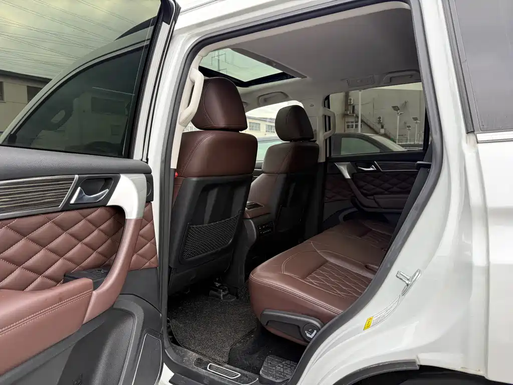 Haval H9 2022 2.0T Luxury 7 мест