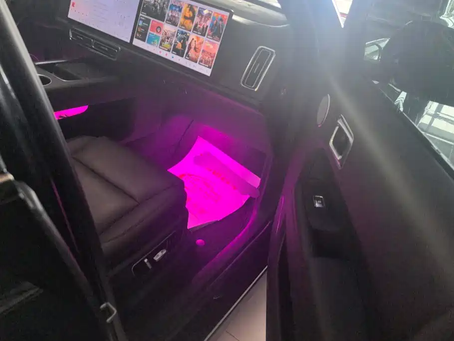 Li Auto Li L8 — миниатюра 8