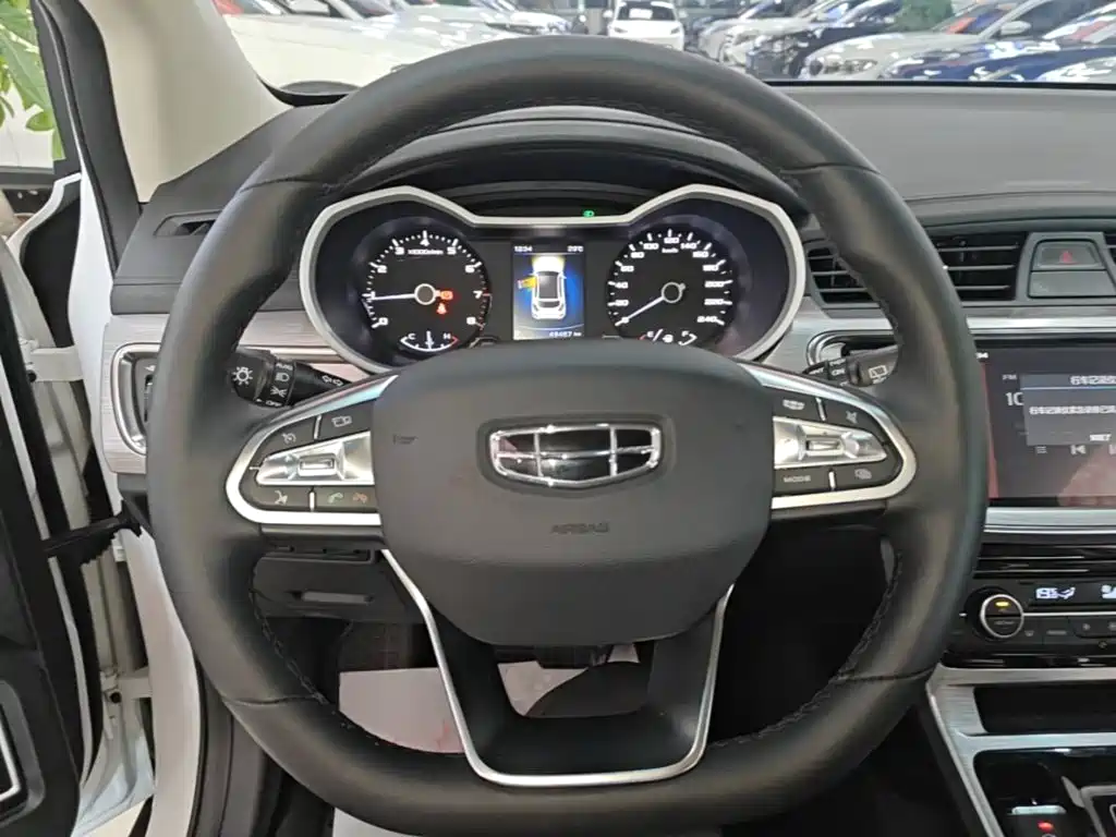 Geely Emgrand GS — миниатюра 11