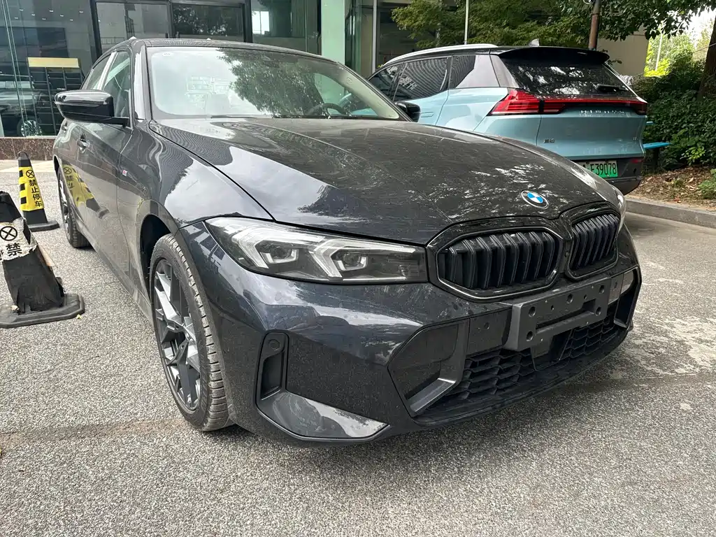 BMW 3 Series — миниатюра 3