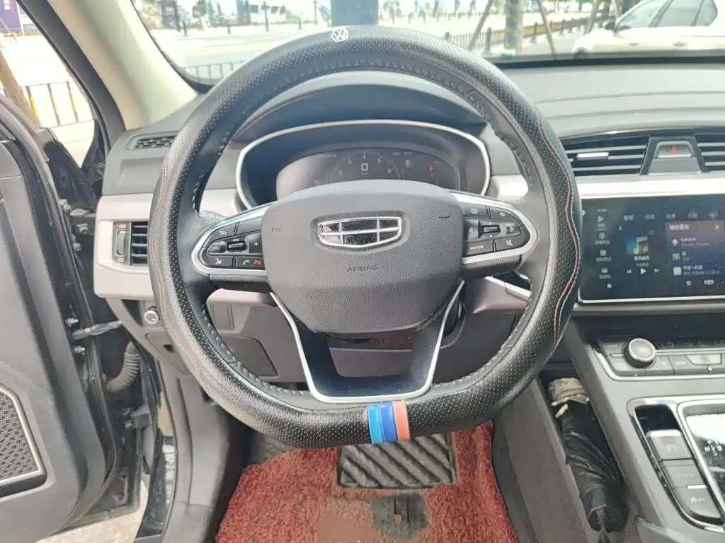 Geely Boyue — миниатюра 6