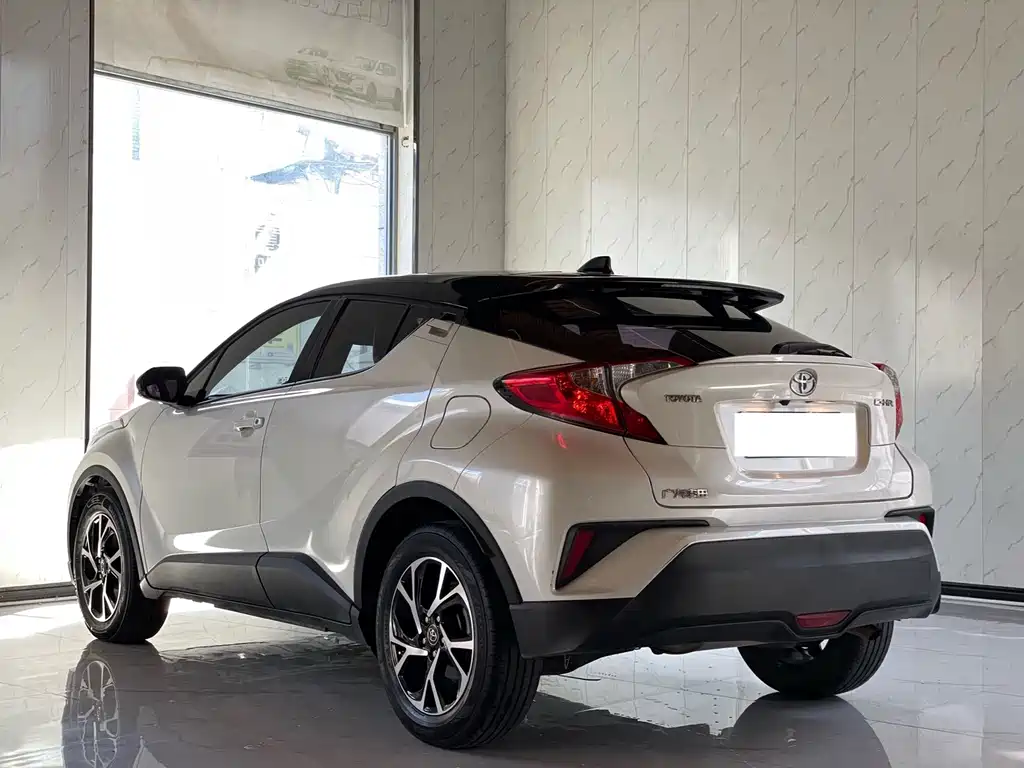 Toyota C-HR — миниатюра 5
