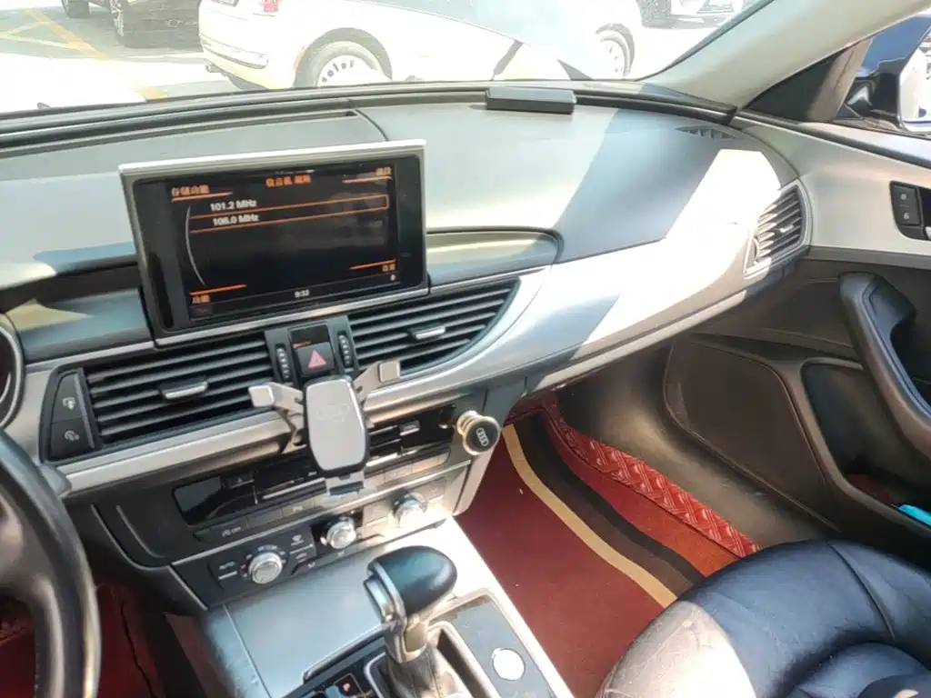 Audi A6L — миниатюра 13