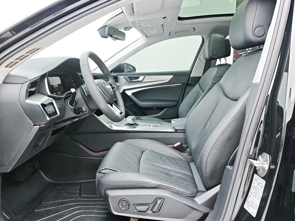 Audi A6L 2021 40 TFSI Luxury