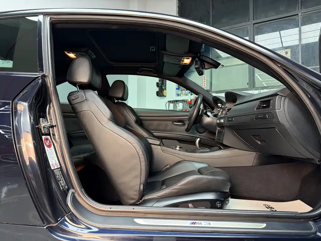 BMW M3 — миниатюра 5