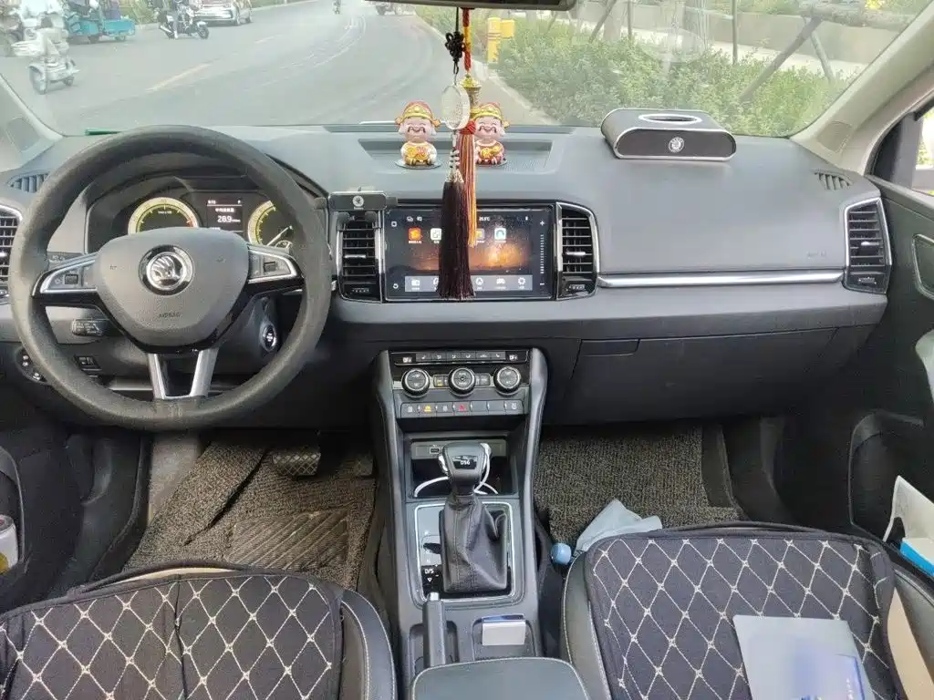 Skoda Karoq — миниатюра 5