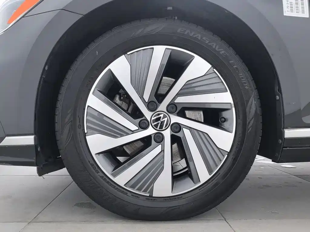 Volkswagen Magotan PHEV — миниатюра 17