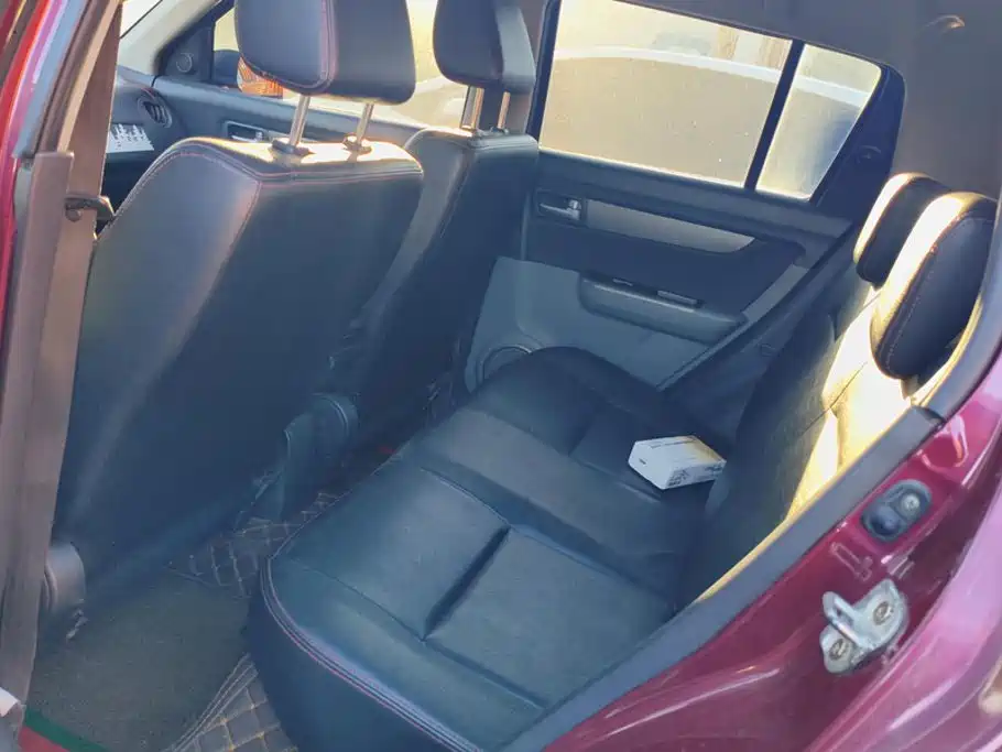 Suzuki Swift — миниатюра 11