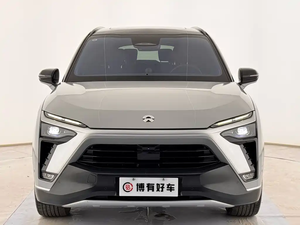 NIO ES8 — миниатюра 2
