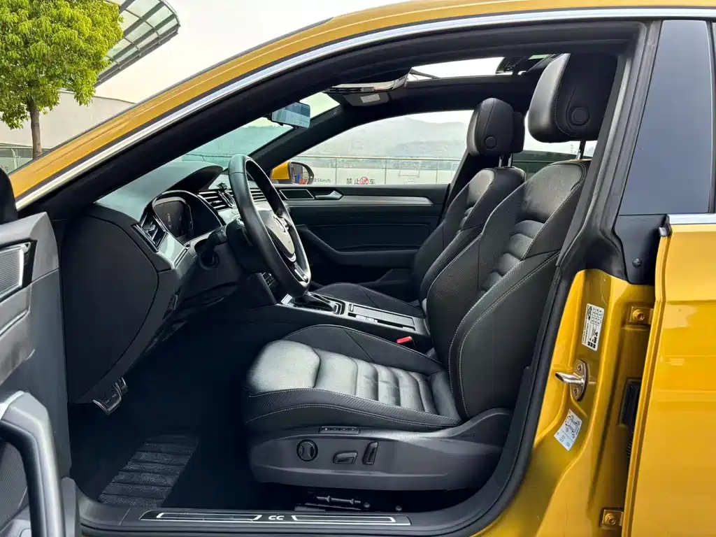 Volkswagen FAW - Passat CC CC 2020 330TSI VI