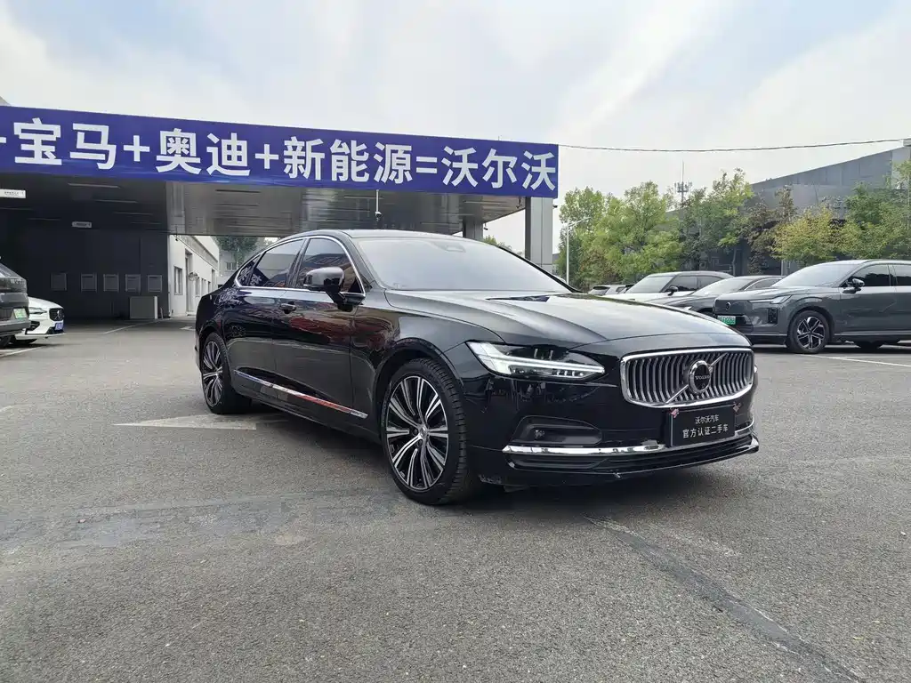 Volvo S90 — миниатюра 3